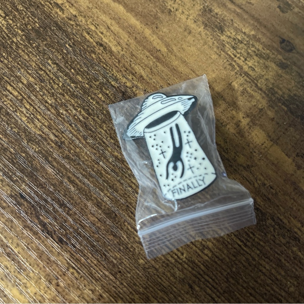 Alien UFO Enamel Pin - Black and White